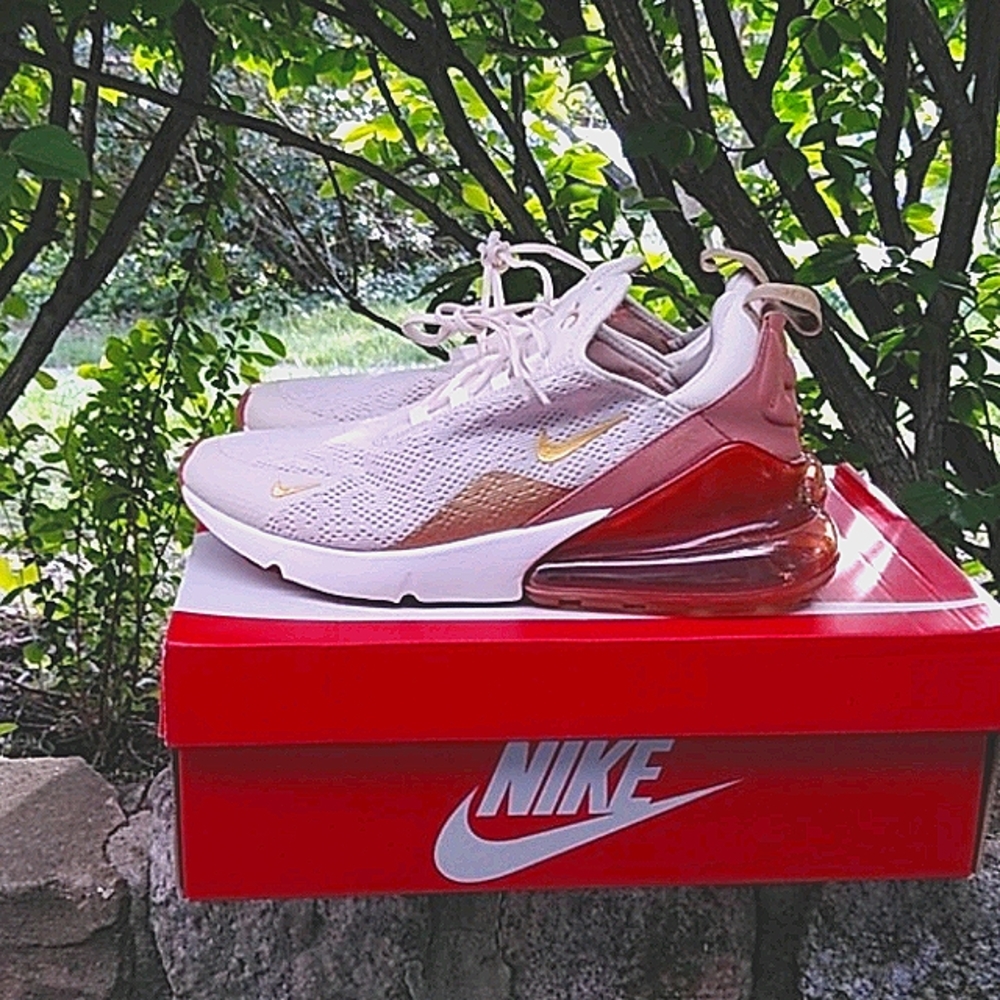 Women's Nike Air Max